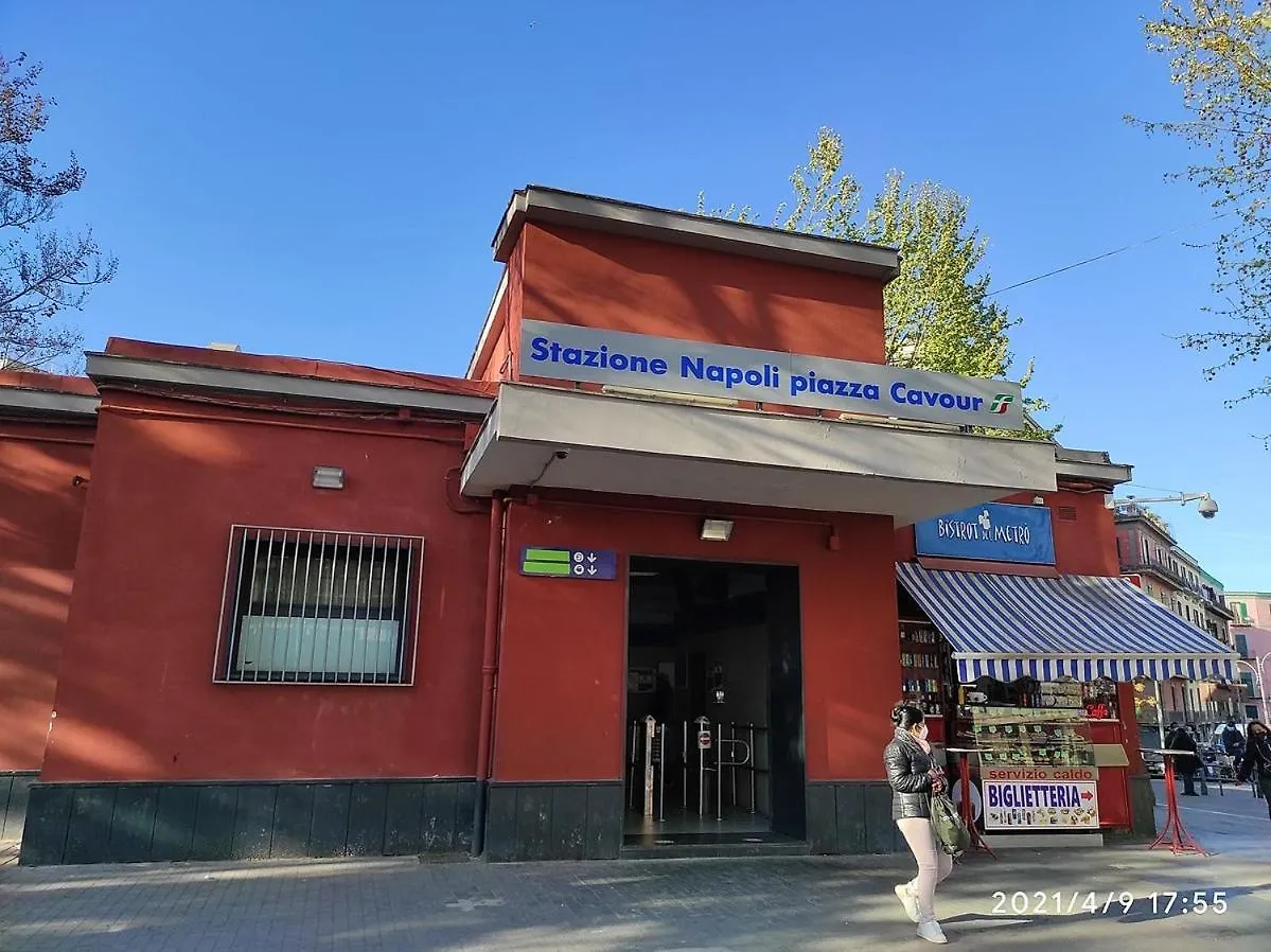 ** Konukevi Il Vicoletto Otel Napoli İtalya