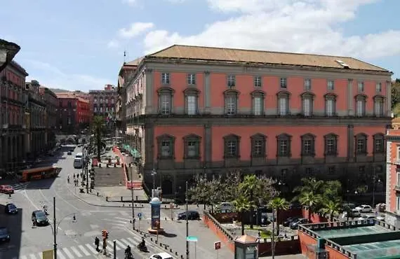 Il Vicoletto Otel Napoli 2*,  İtalya